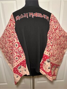 Kantha T-shirt Iron Maiden Black Tee poncho kimono sleeve Red Paisley Kantha